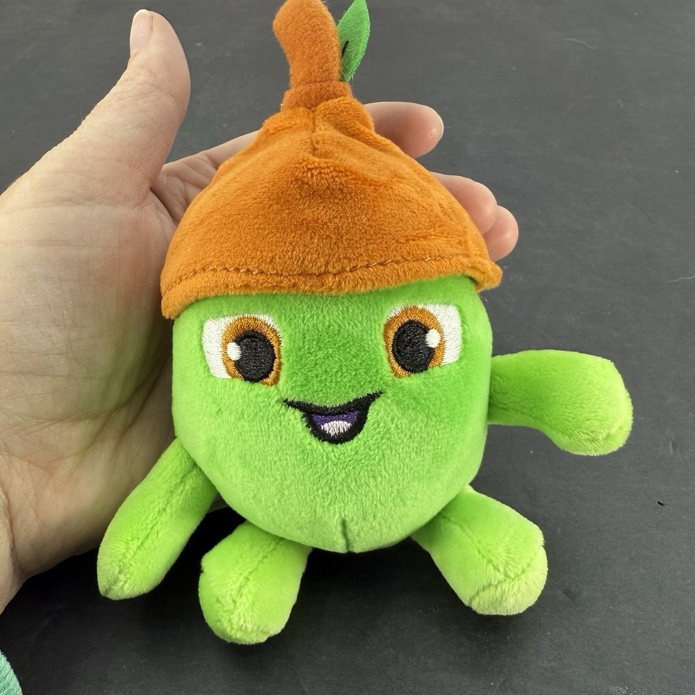 Pinata Smashlings Noaks Acorn 4" Plush Roblox